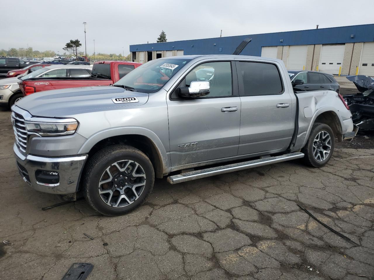 RAM 1500 LARAM 2025