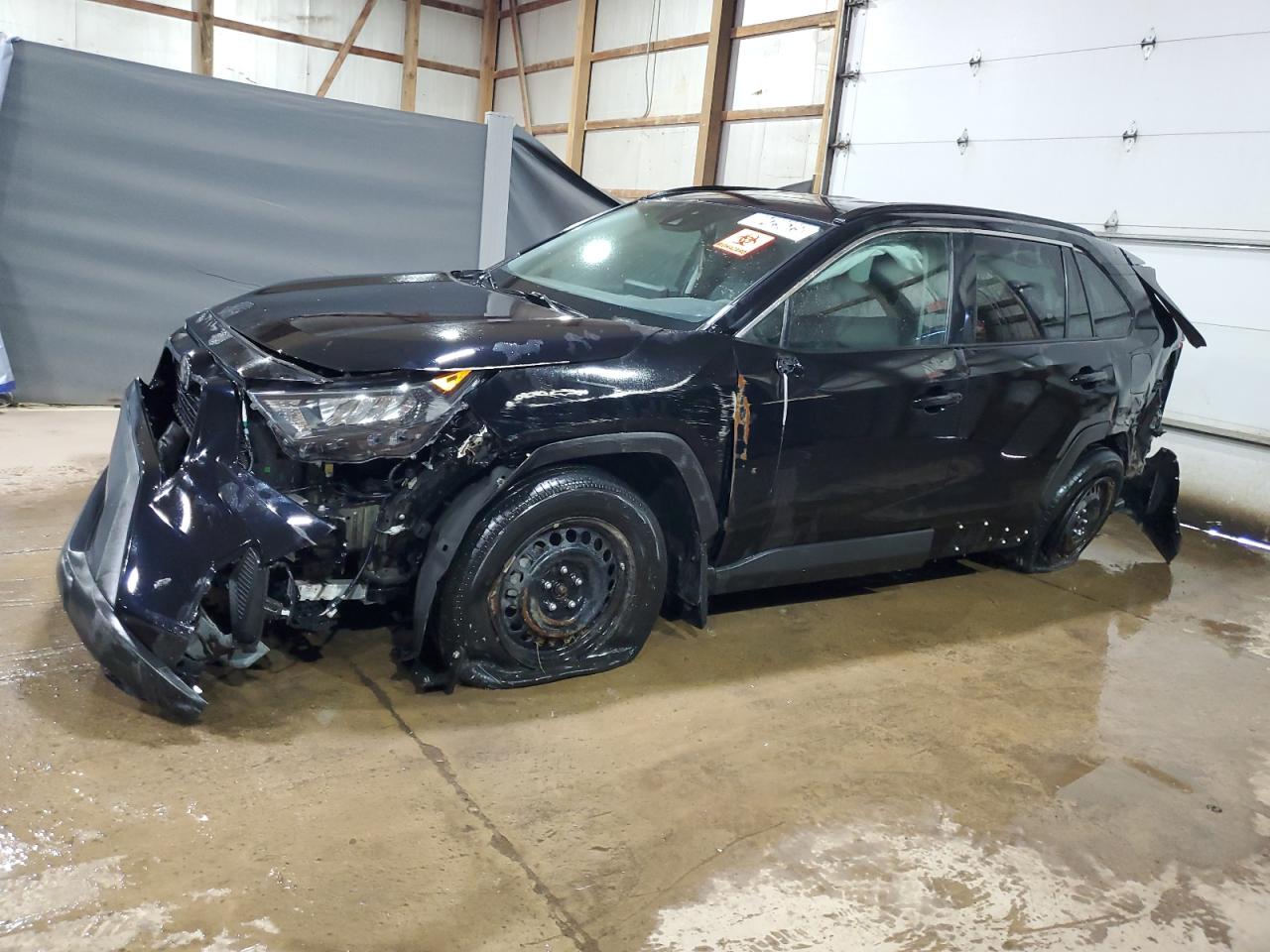 TOYOTA RAV4 LE 2020
