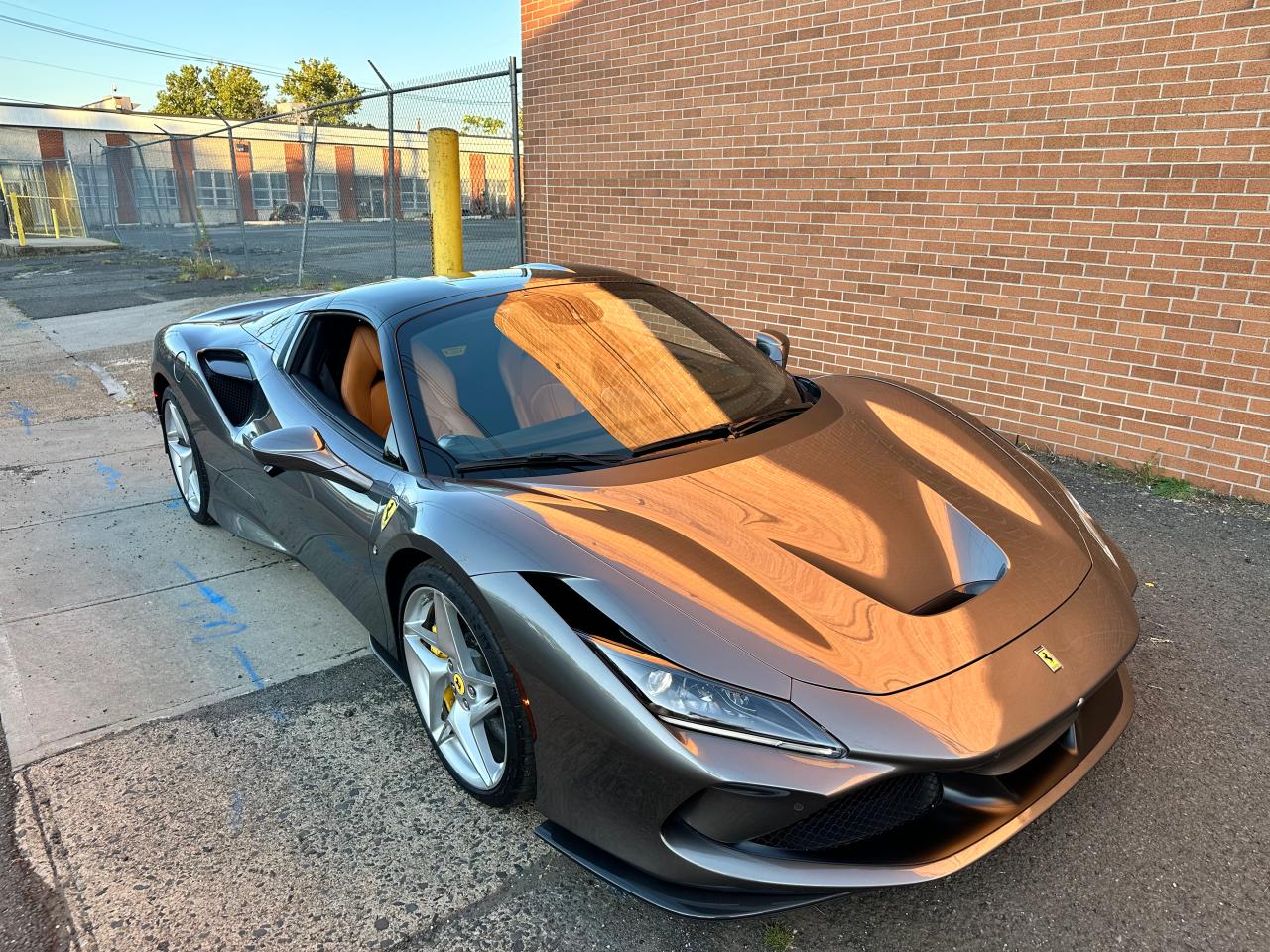 FERRARI F8 SPIDER 2023