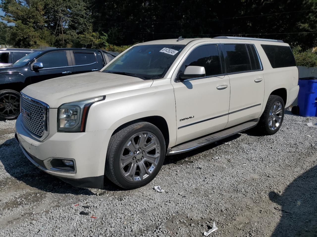 GMC YUKON XL DENALI 2015