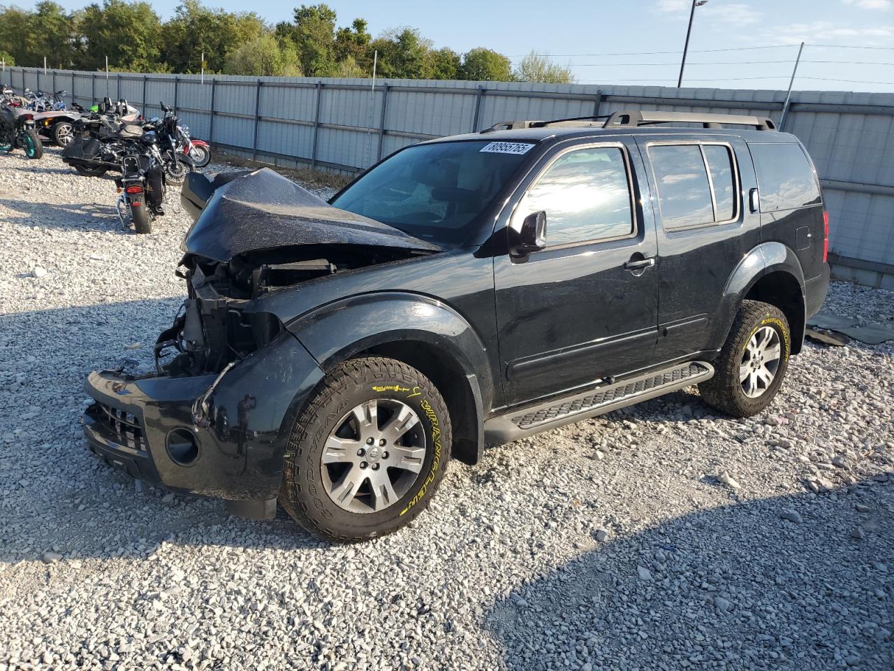 NISSAN PATHFINDER 2010