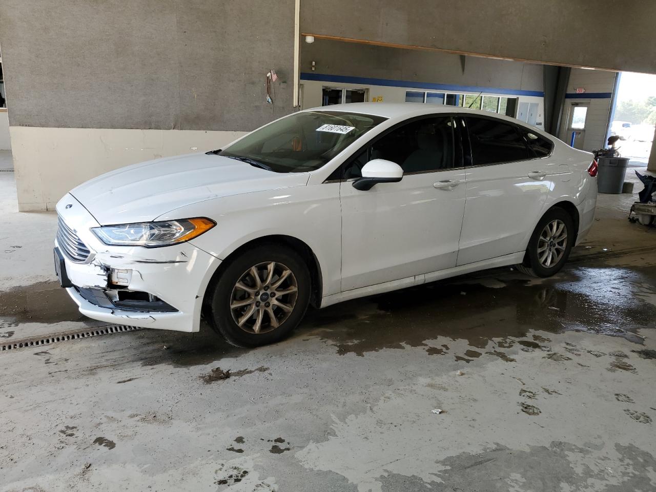 FORD FUSION S 2017