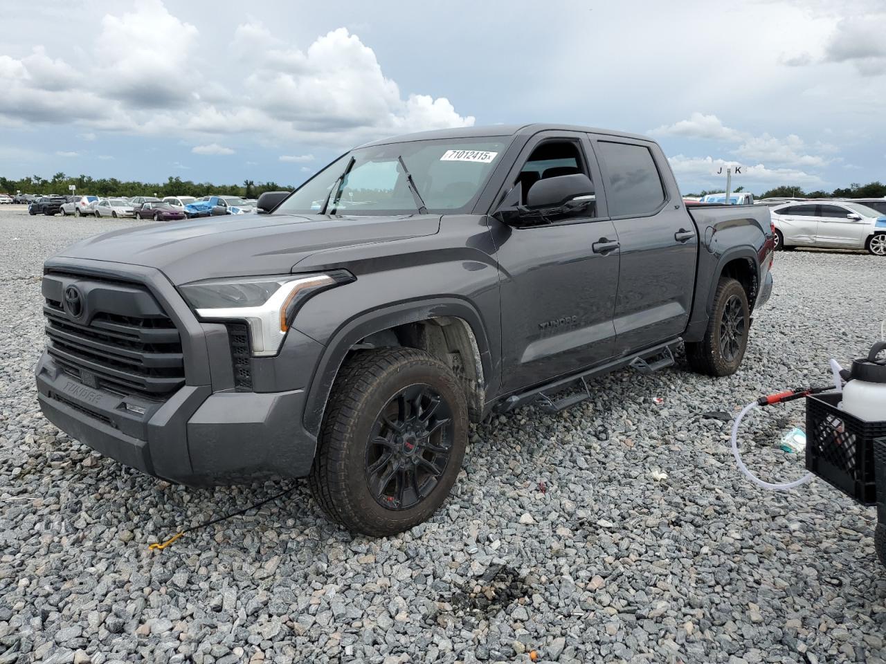 TOYOTA TUNDRA CRE 2025