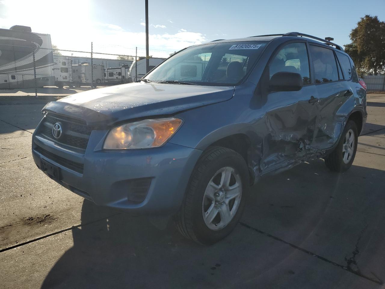 TOYOTA RAV4 2011
