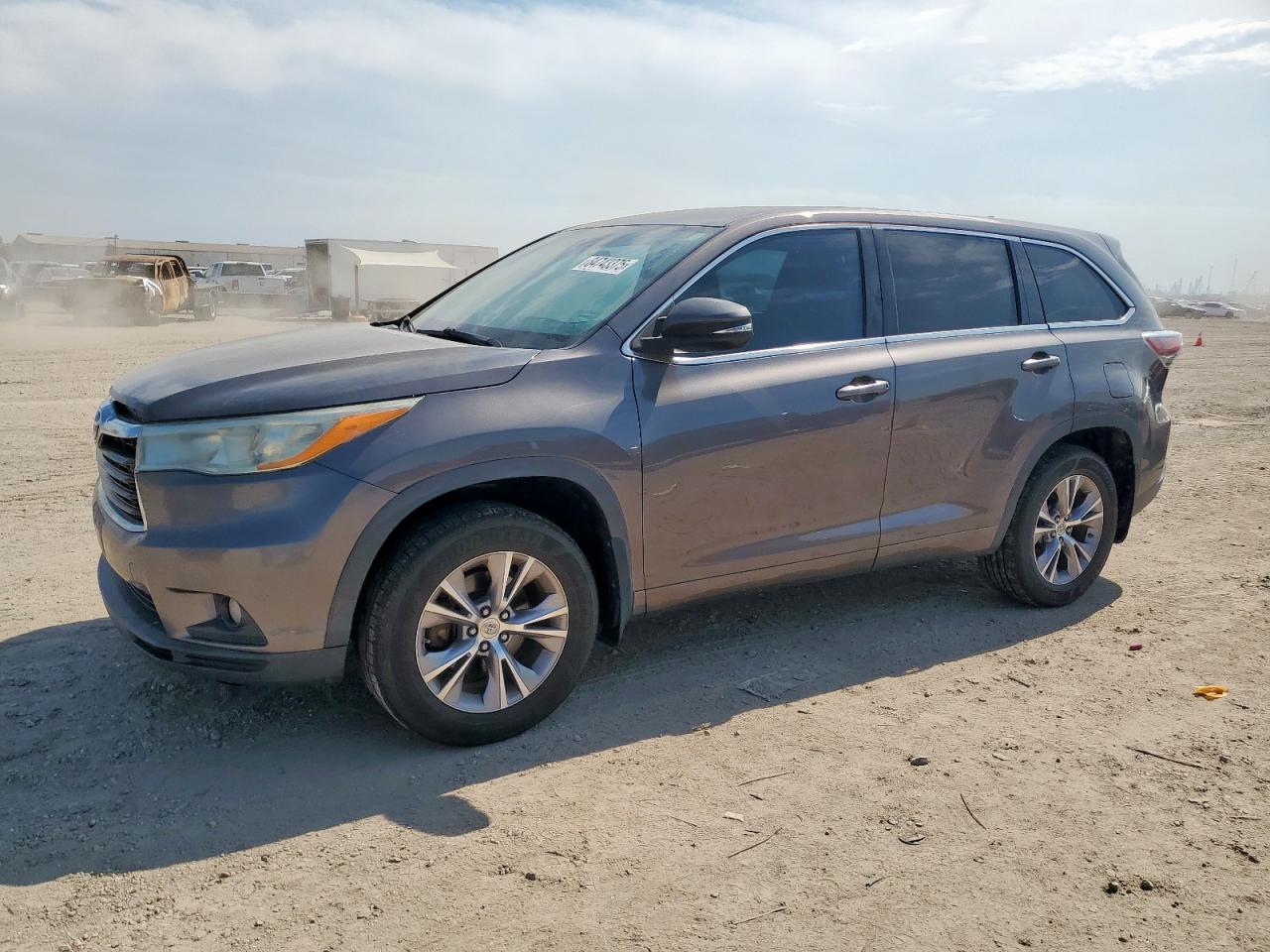 TOYOTA HIGHLANDER 2014