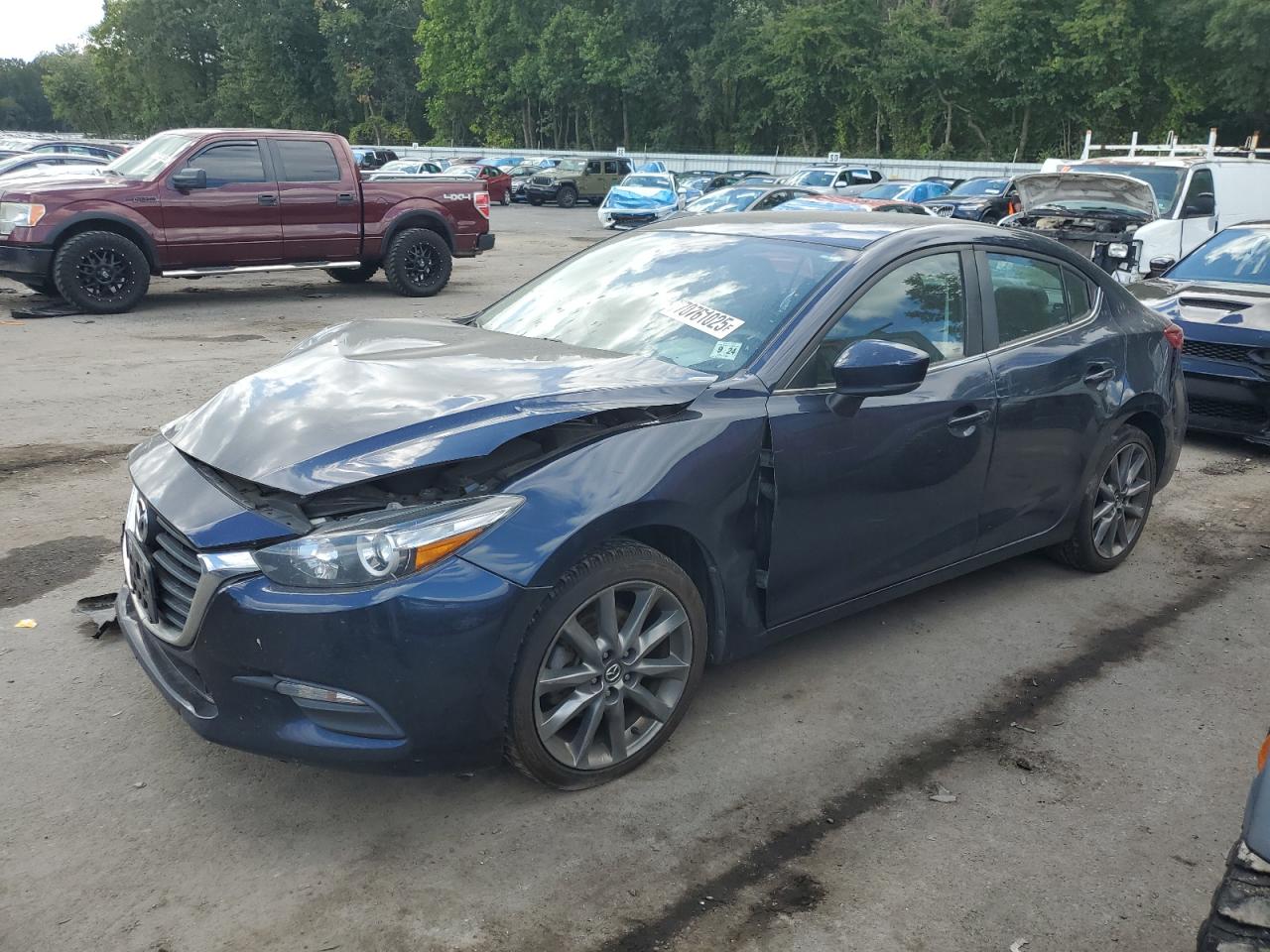 MAZDA 3 2018