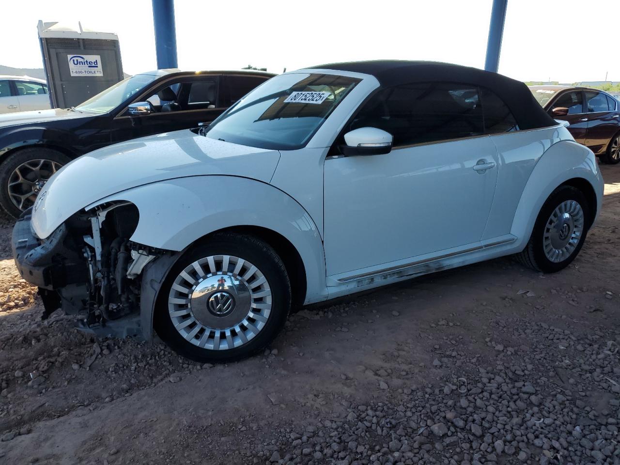 VOLKSWAGEN BEETLE 1.8 2015