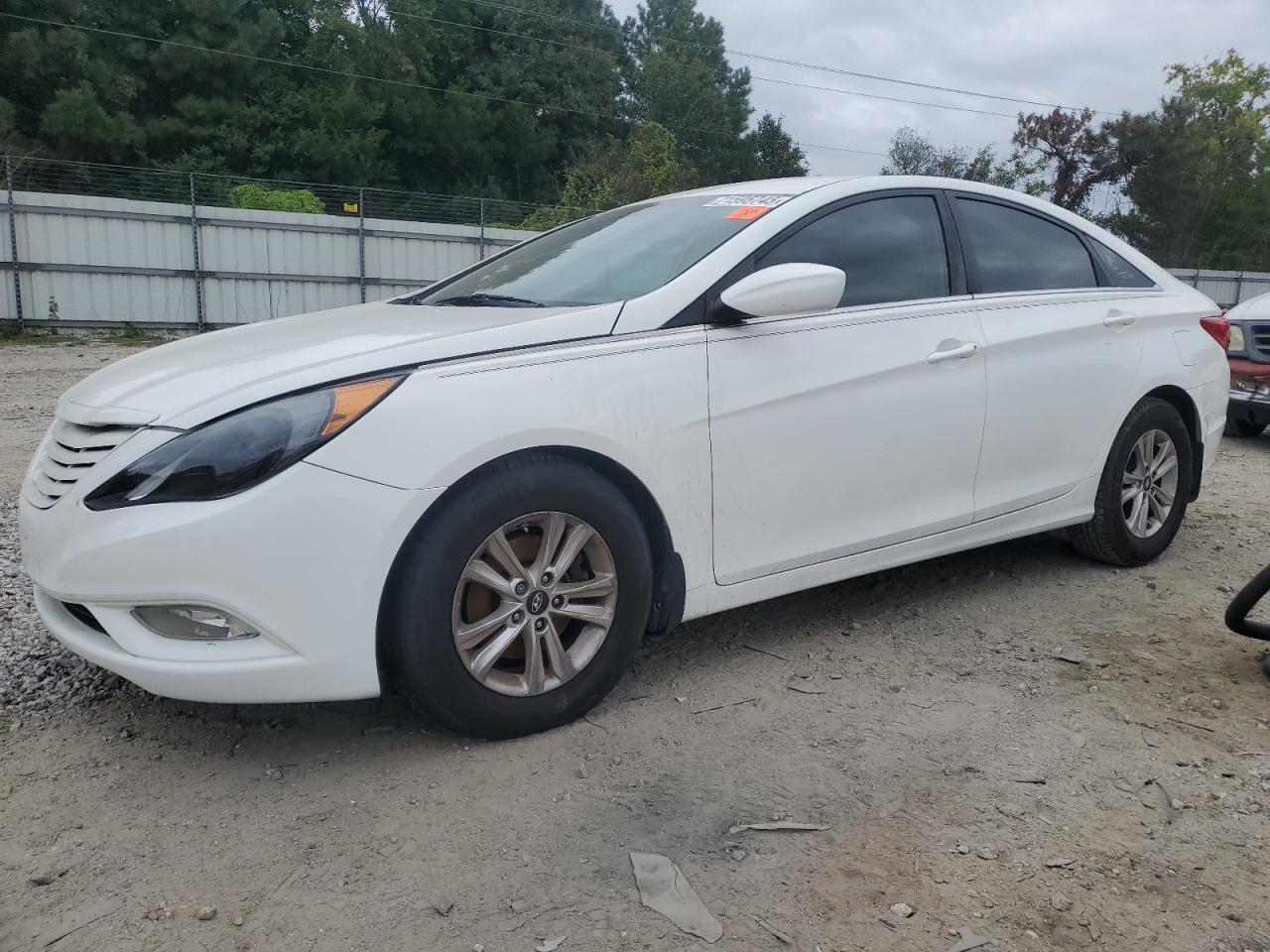 HYUNDAI SONATA GLS 2013