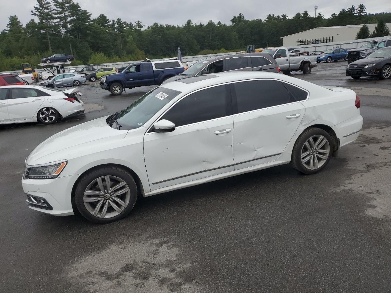 VOLKSWAGEN PASSAT SE 2017