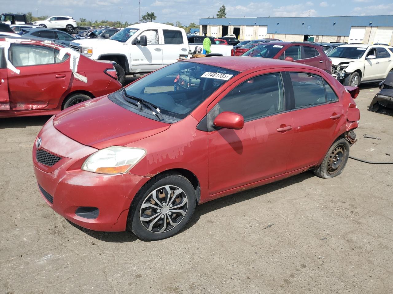 TOYOTA YARIS 2010