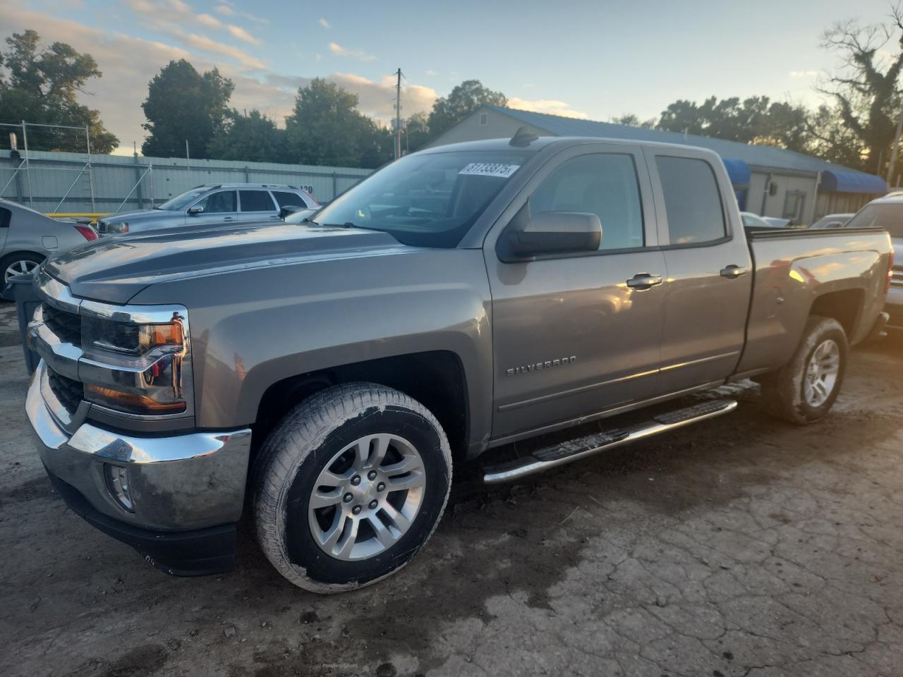 CHEVROLET SILVERADO 2017