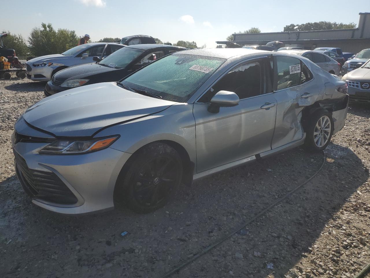 TOYOTA CAMRY LE 2023