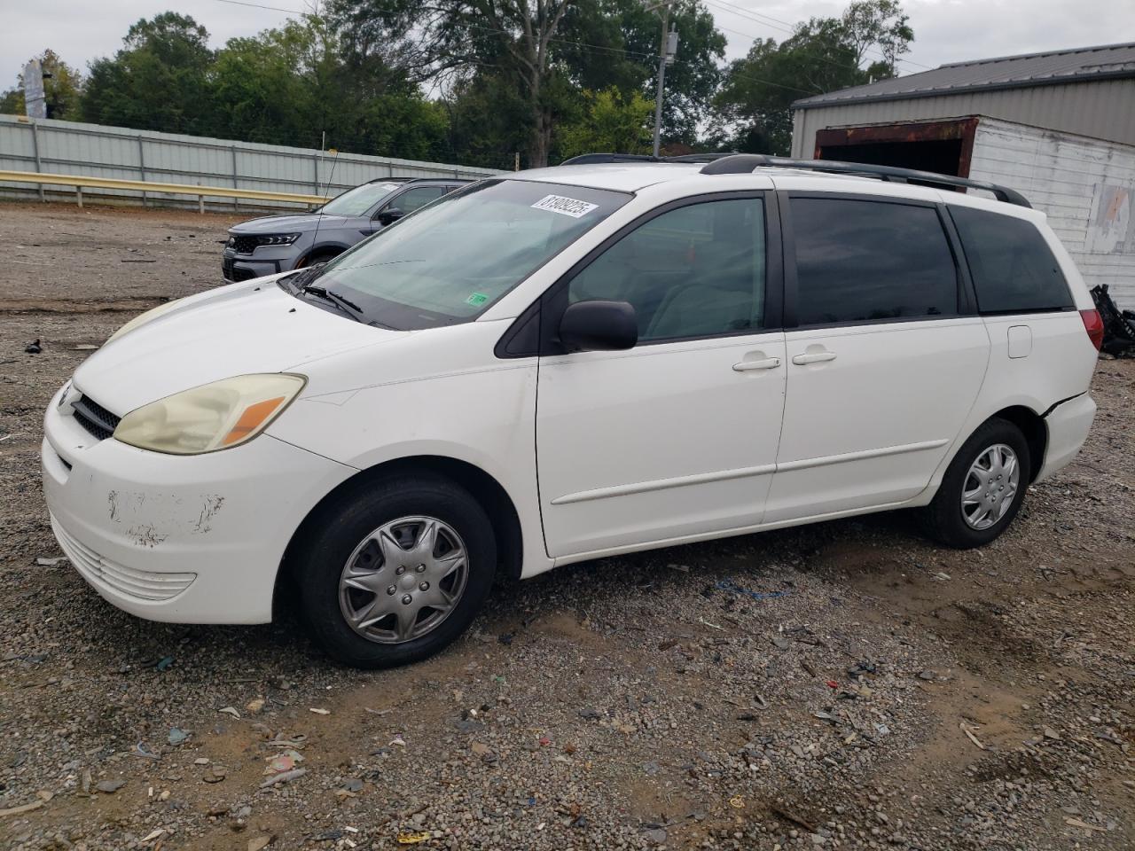 TOYOTA SIENNA CE 2005