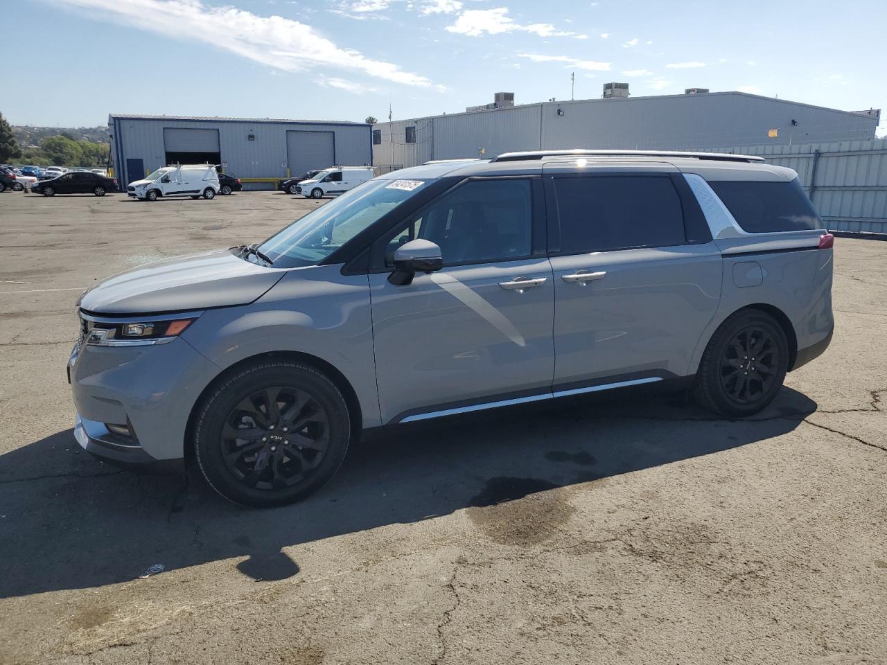 KIA CARNIVAL S 2024