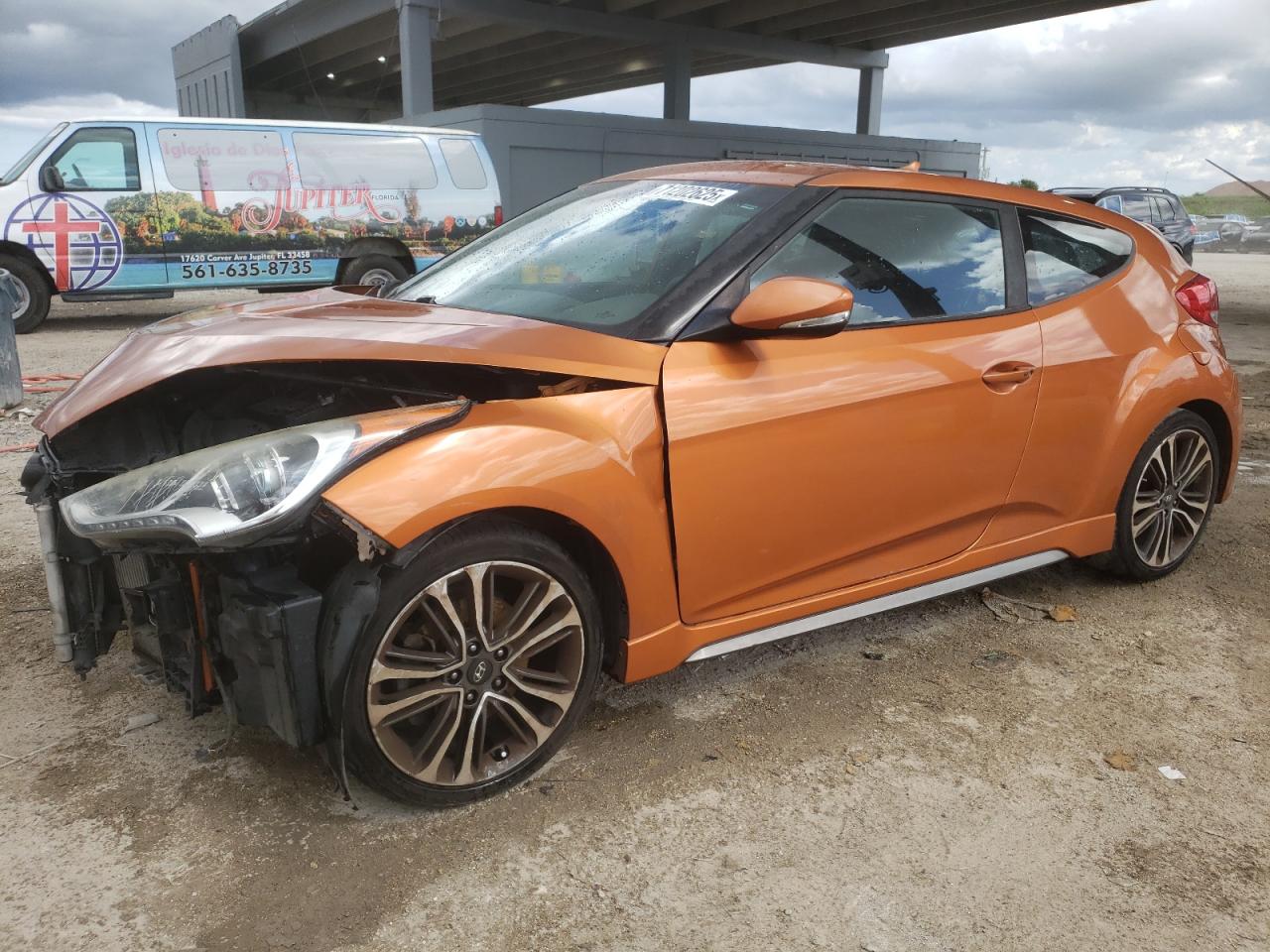 HYUNDAI VELOSTER T 2016