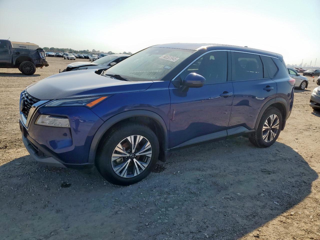 NISSAN ROGUE SV 2022