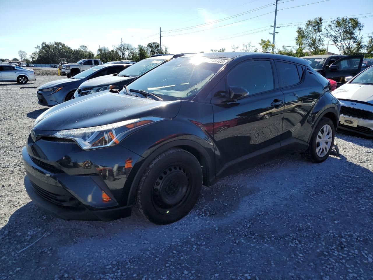 TOYOTA C-HR XLE 2019