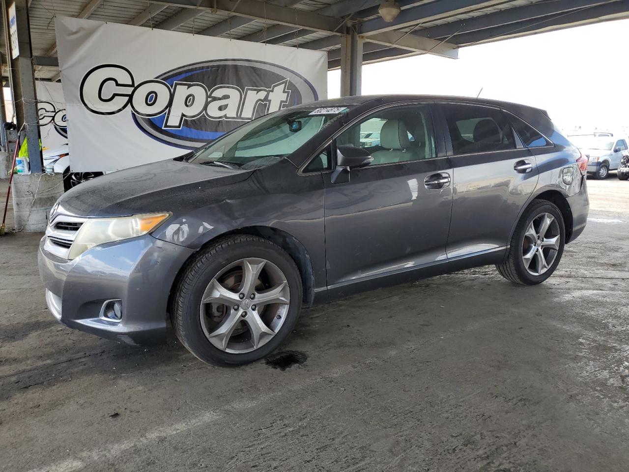 TOYOTA VENZA LE 2013