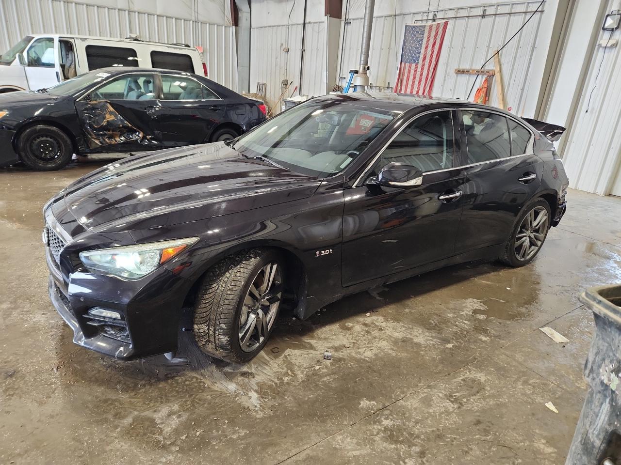 INFINITI Q50 RED SP 2016