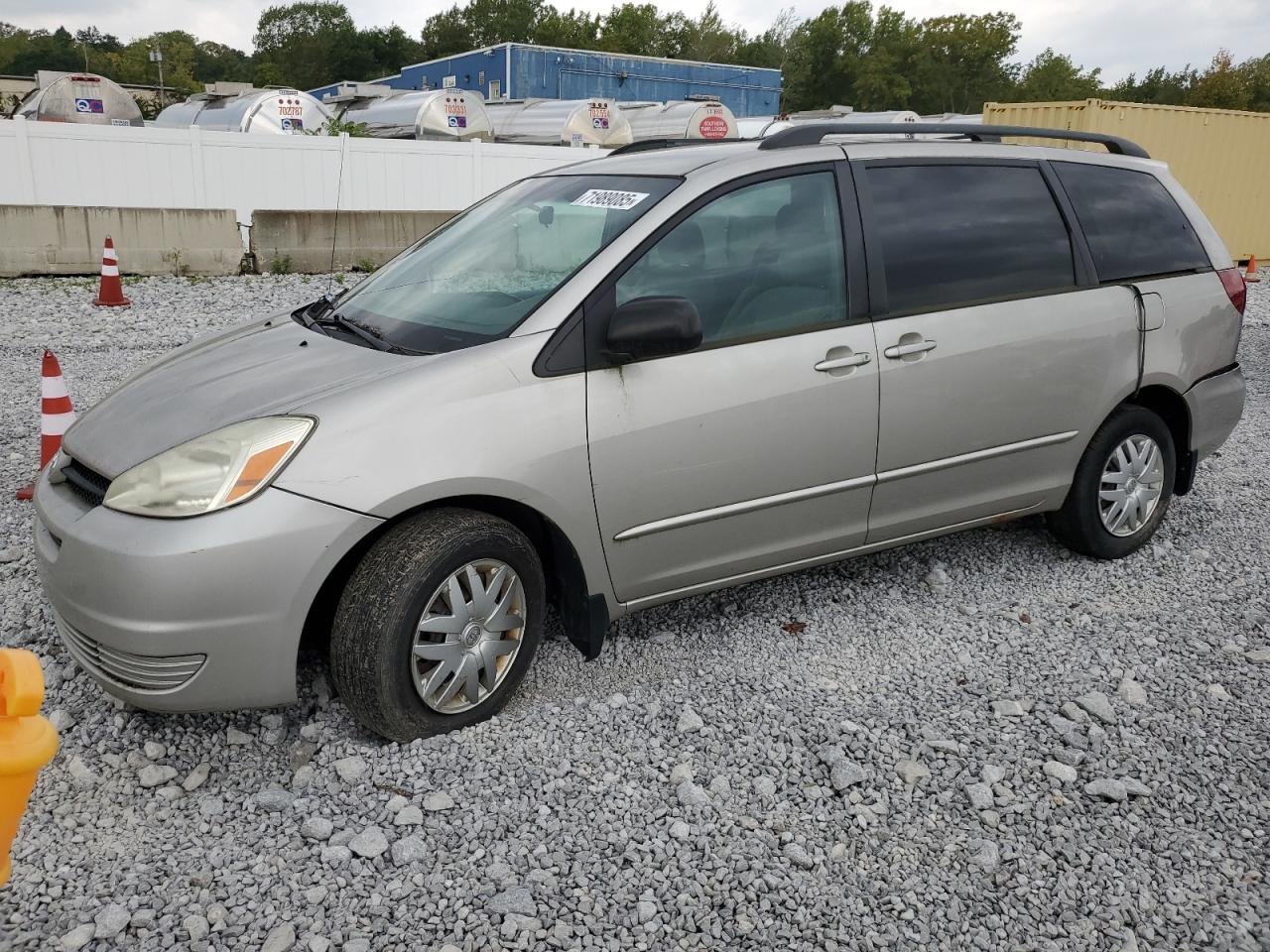 TOYOTA SIENNA CE 2005