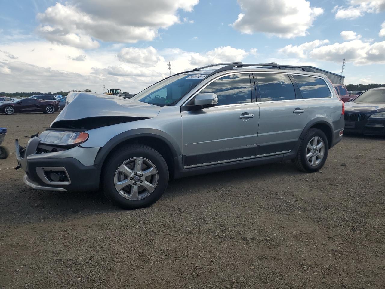 VOLVO XC70 3.2 2012