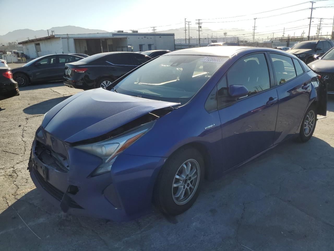 TOYOTA PRIUS 2018
