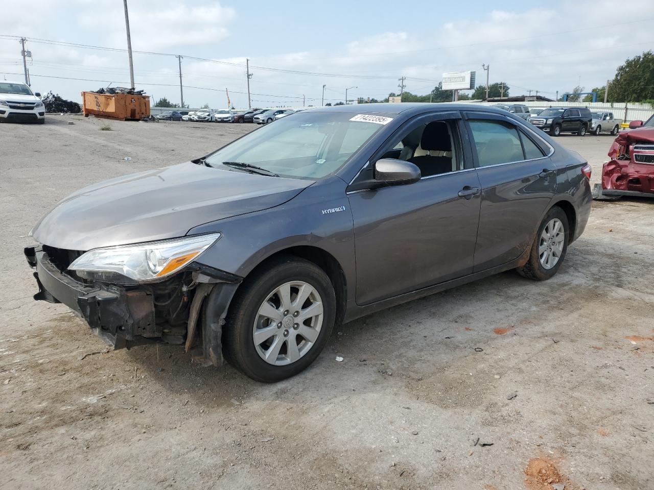 TOYOTA CAMRY HYBR 2016