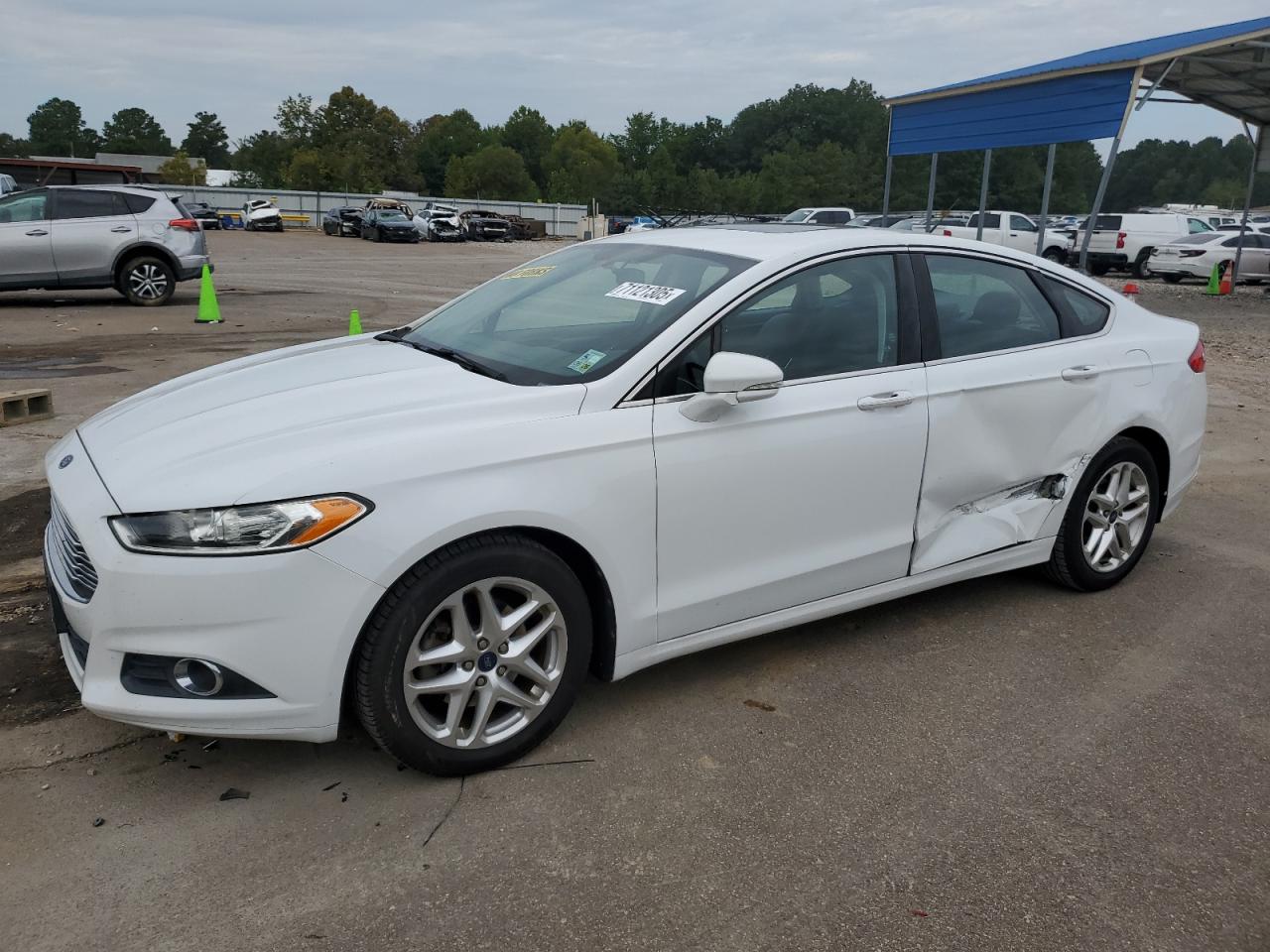 FORD FUSION SE 2013