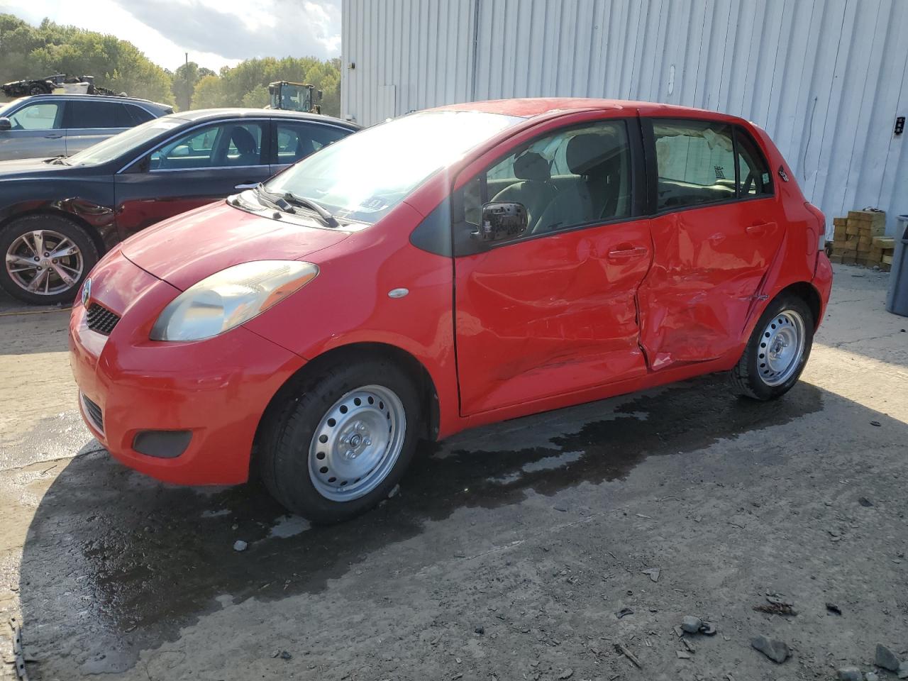 TOYOTA YARIS 2011