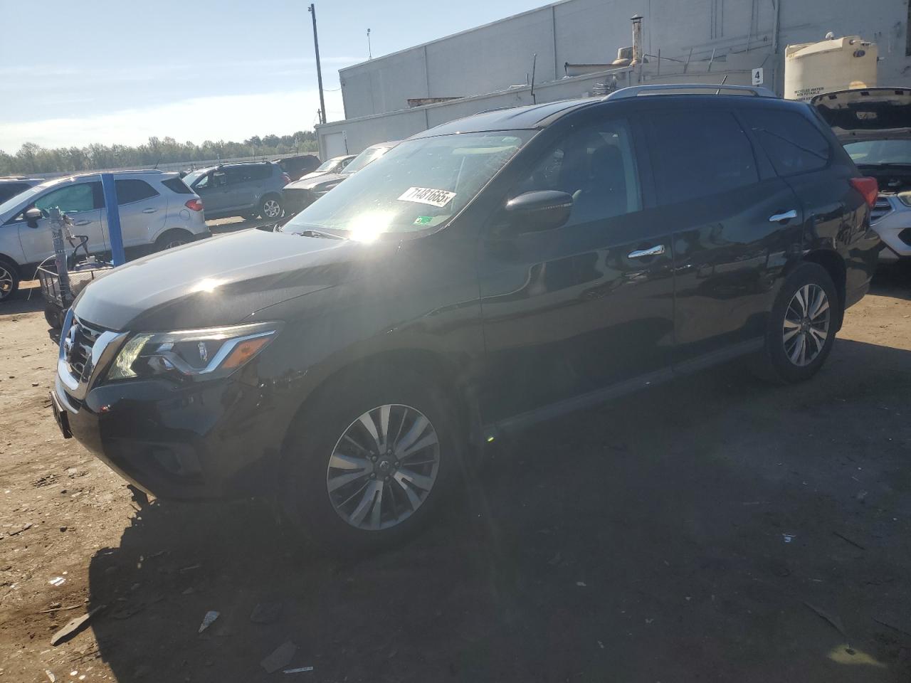 NISSAN PATHFINDER 2018