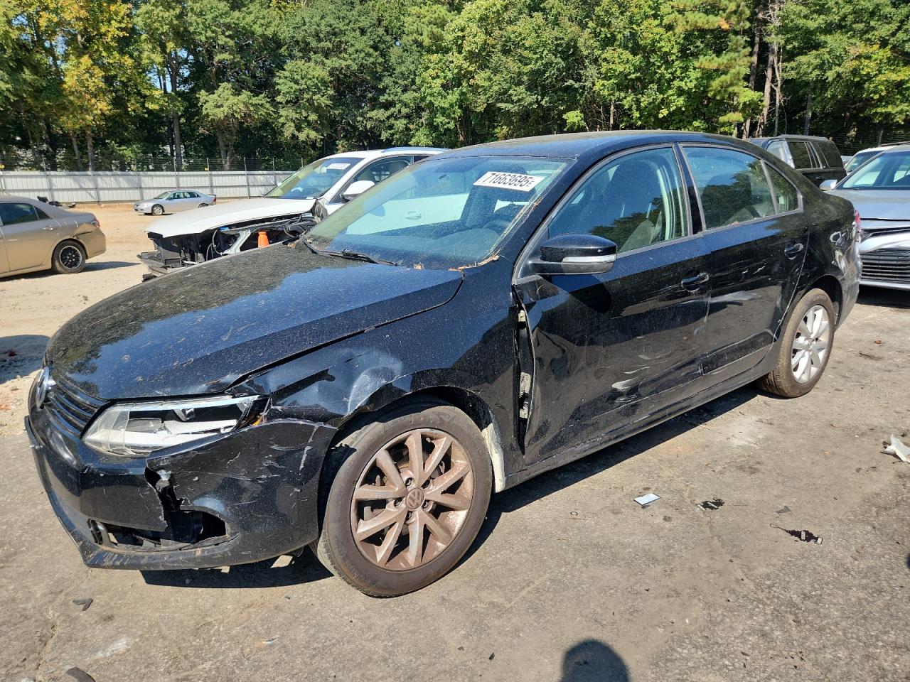 VOLKSWAGEN JETTA 2011