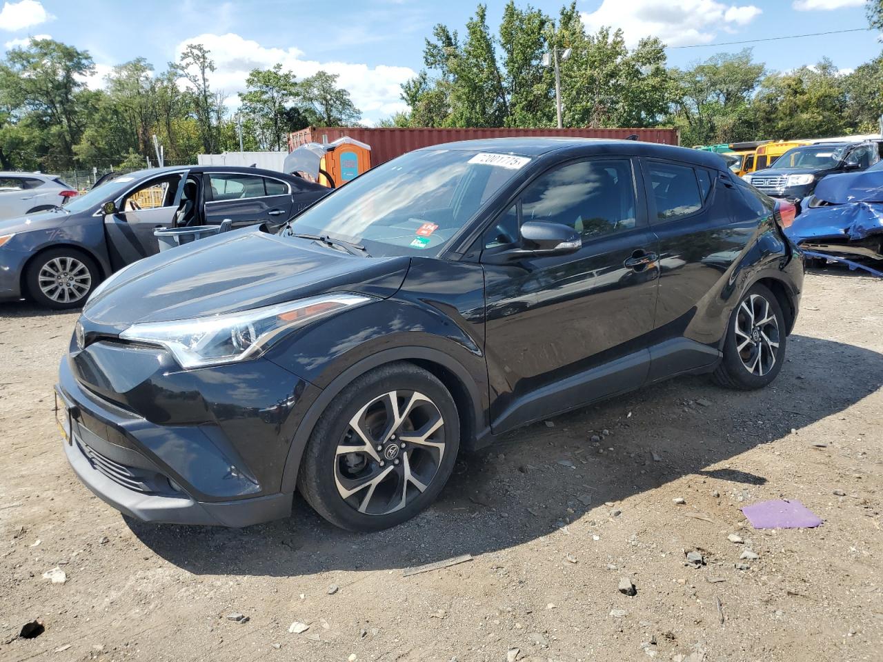 TOYOTA C-HR XLE 2018