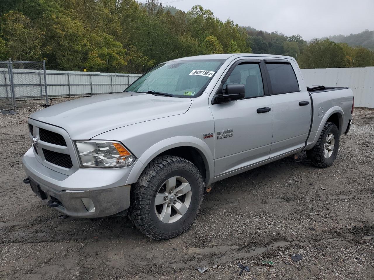 RAM 1500 SLT 2017