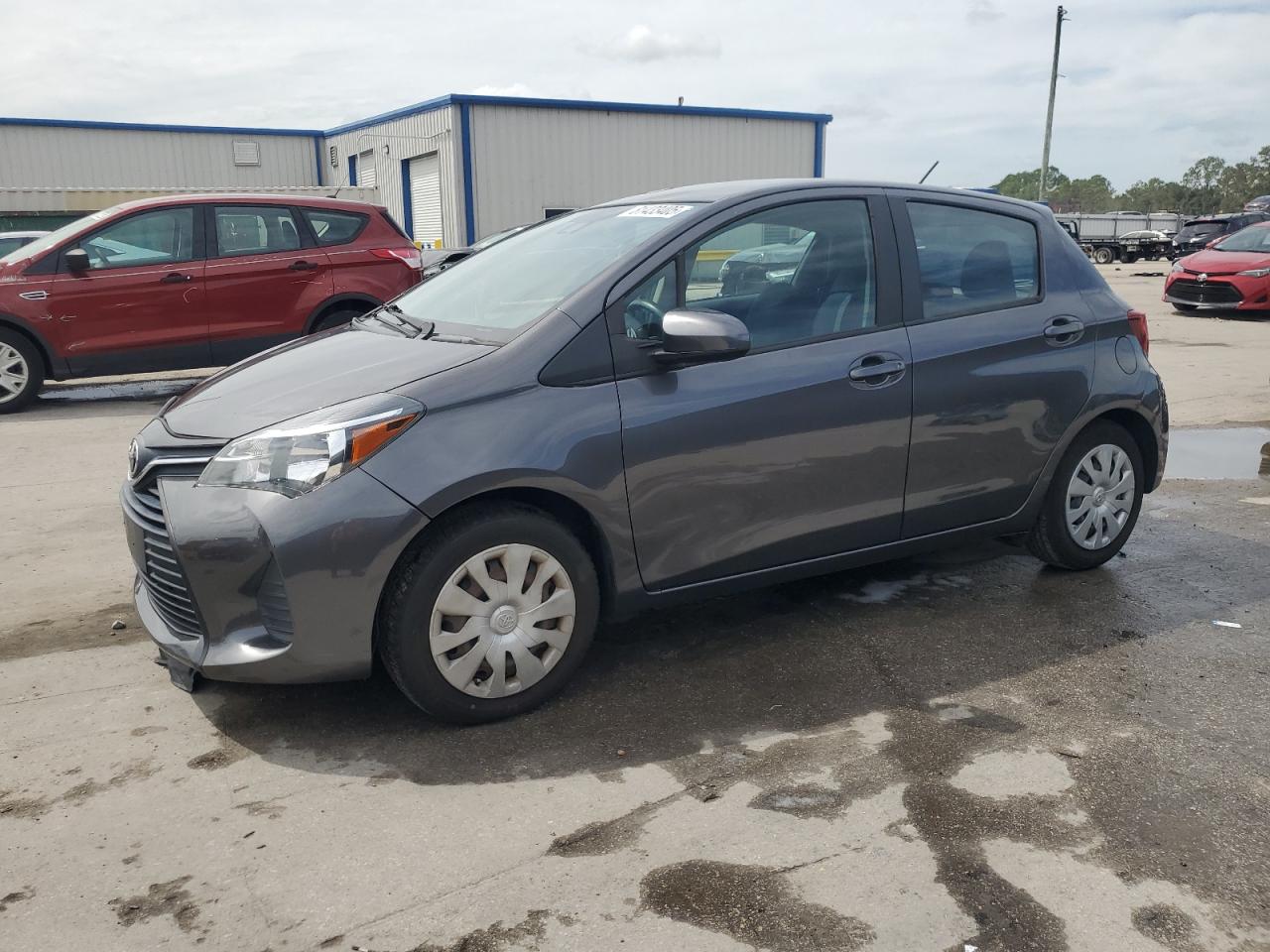 TOYOTA YARIS L 2017