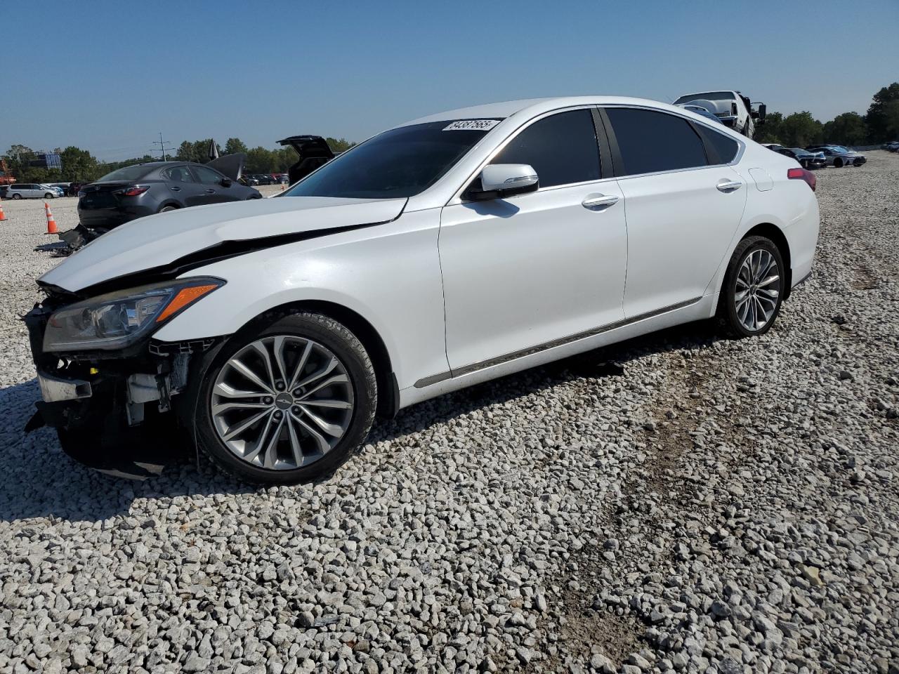 HYUNDAI GENESIS 3. 2016