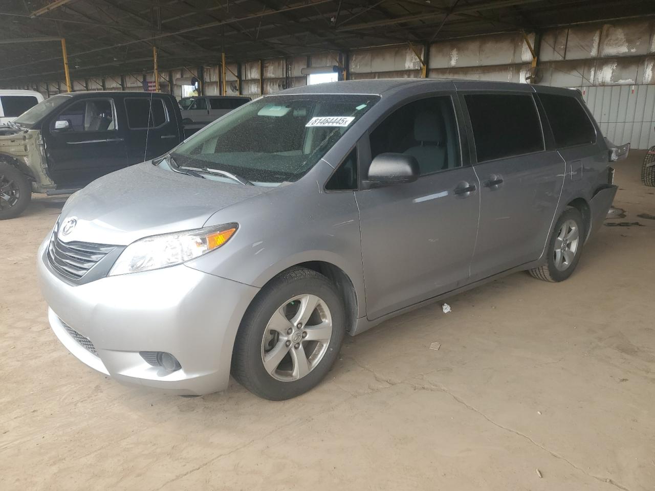 TOYOTA SIENNA 2012