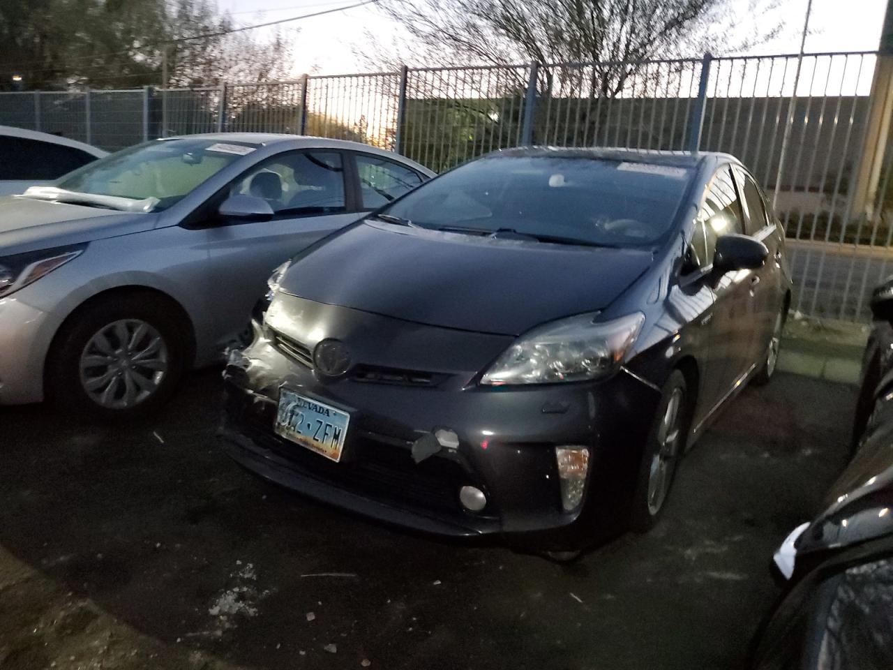 TOYOTA PRIUS 2014