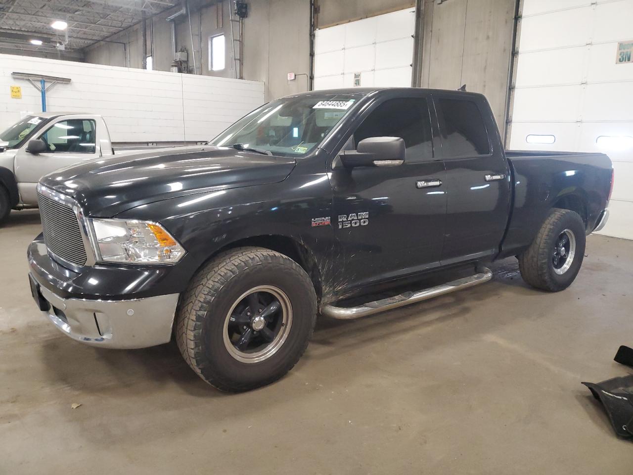 RAM 1500 SLT 2017