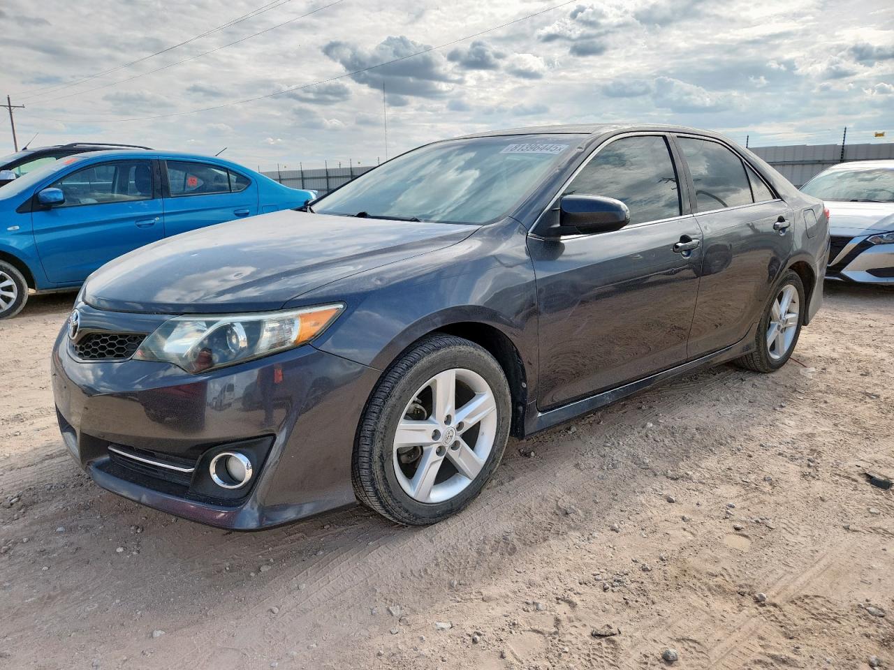 TOYOTA CAMRY BASE 2012