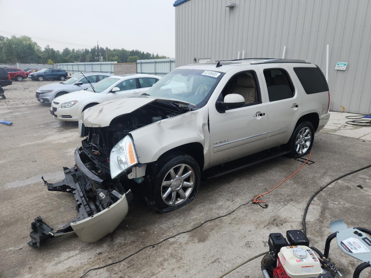 GMC YUKON 2013