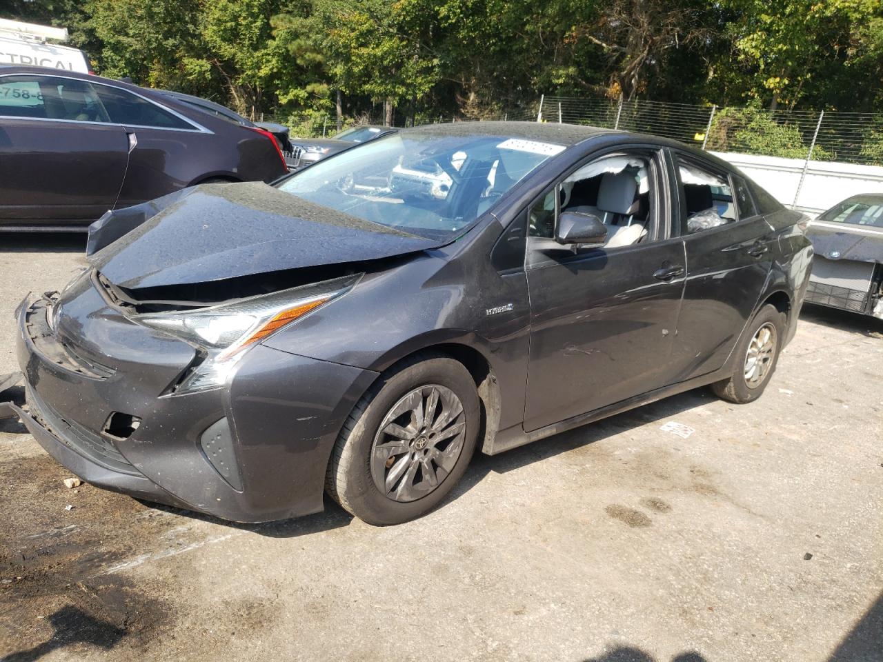 TOYOTA PRIUS 2018