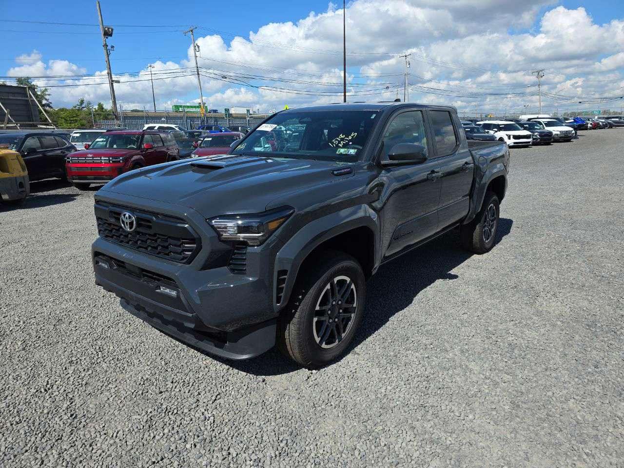 TOYOTA TACOMA DOU 2025