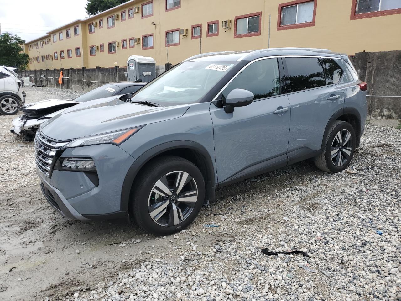 NISSAN ROGUE SL 2025