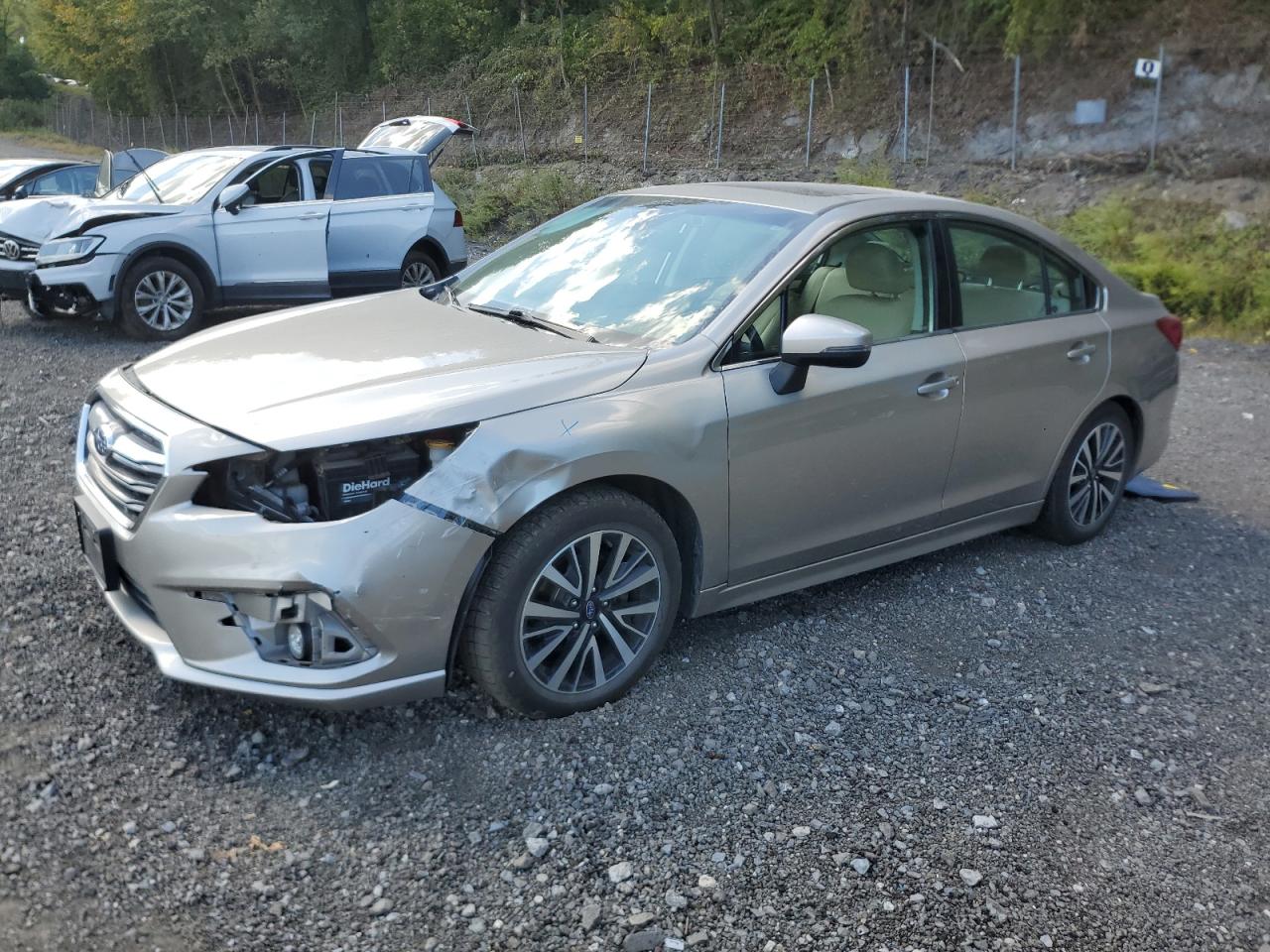SUBARU LEGACY 2.5 2019