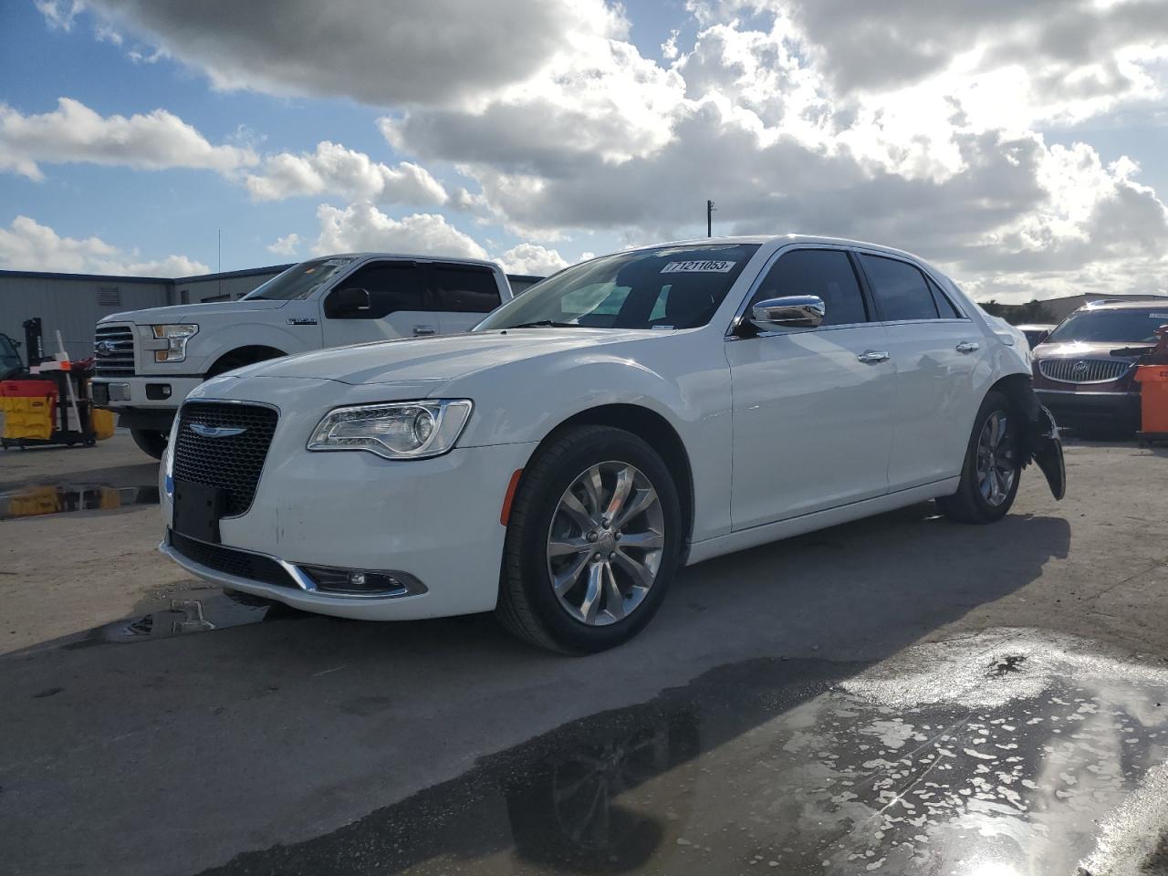 CHRYSLER 300 LIMITE 2019