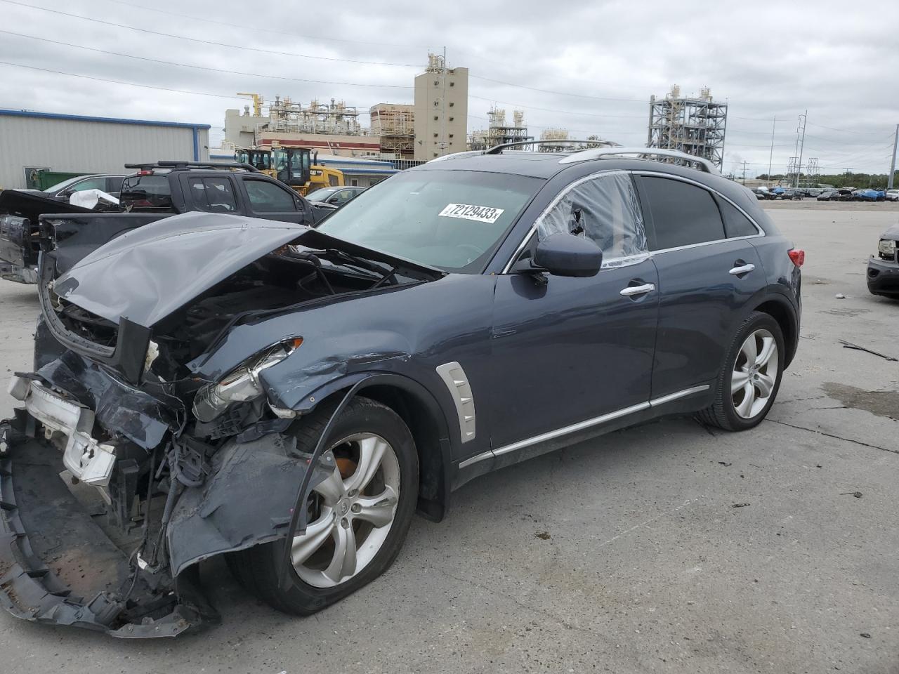 INFINITI FX35 2010