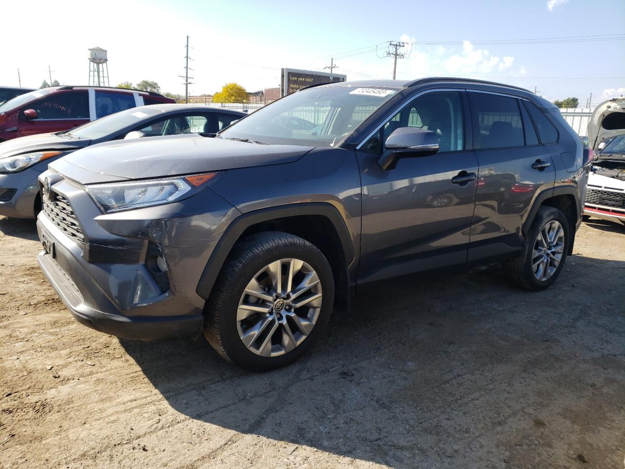 TOYOTA RAV4 XLE P 2021