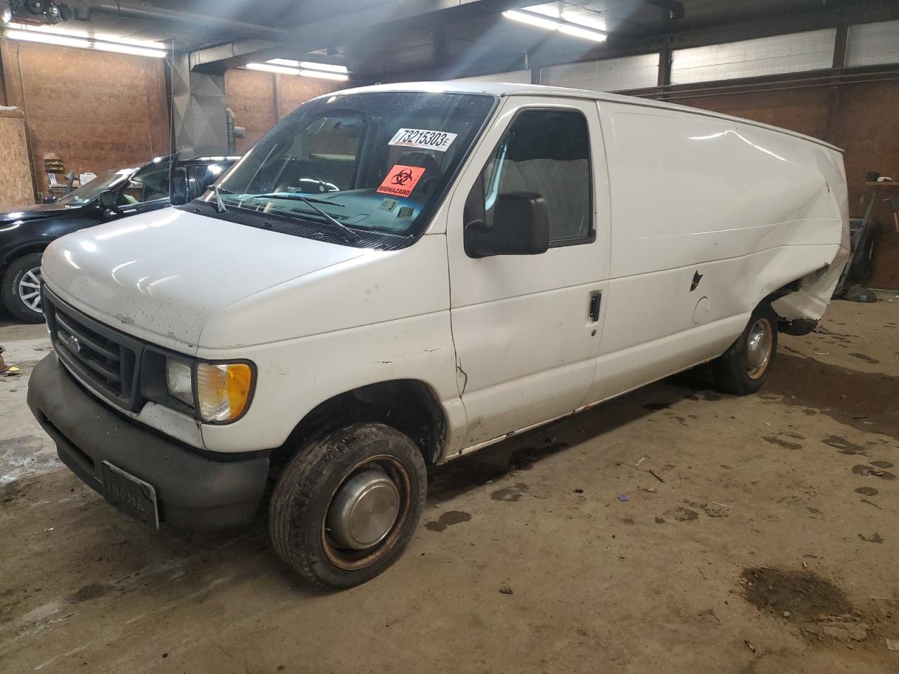 FORD ECONOLINE 2004