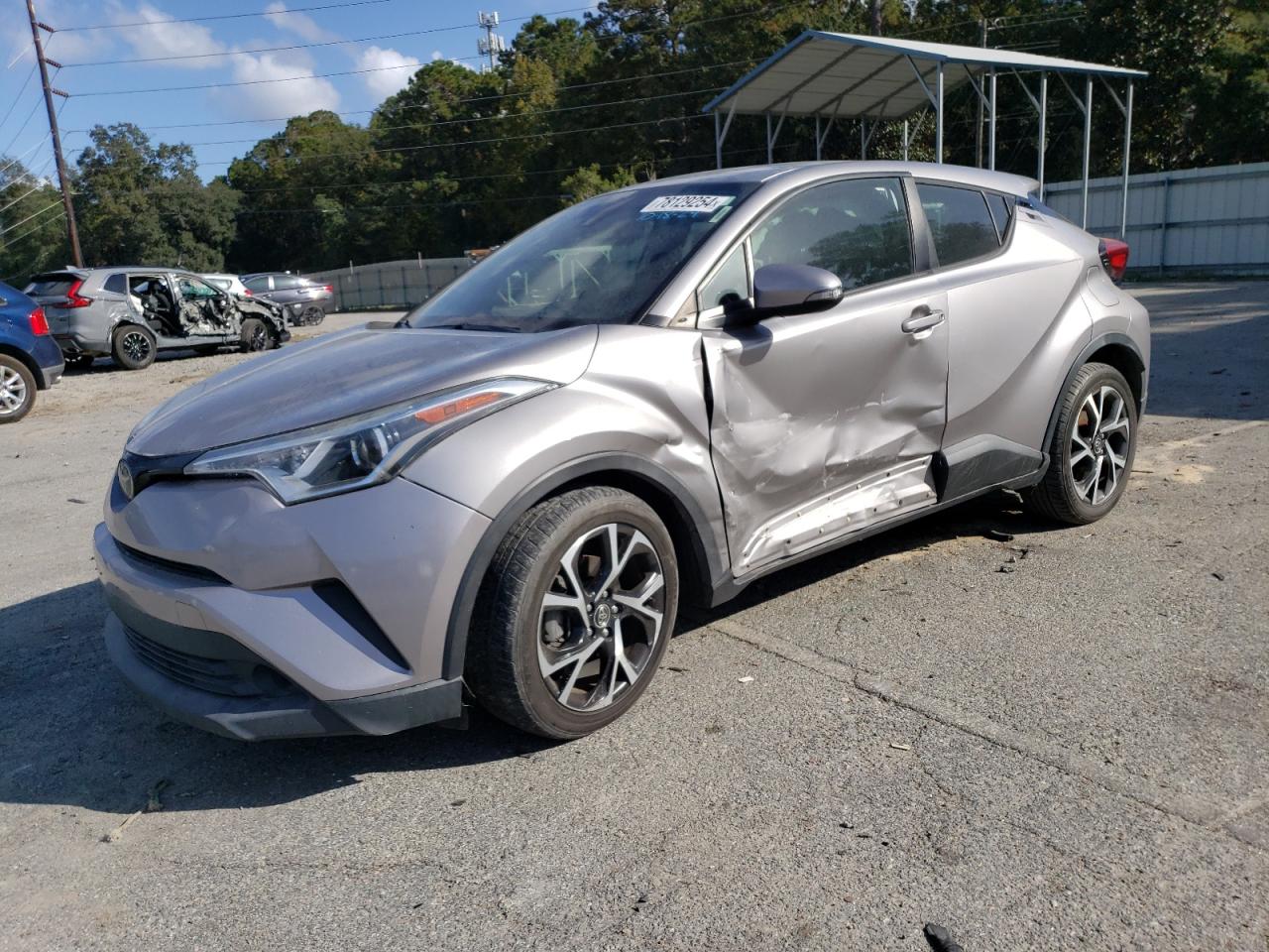 TOYOTA C-HR XLE 2018