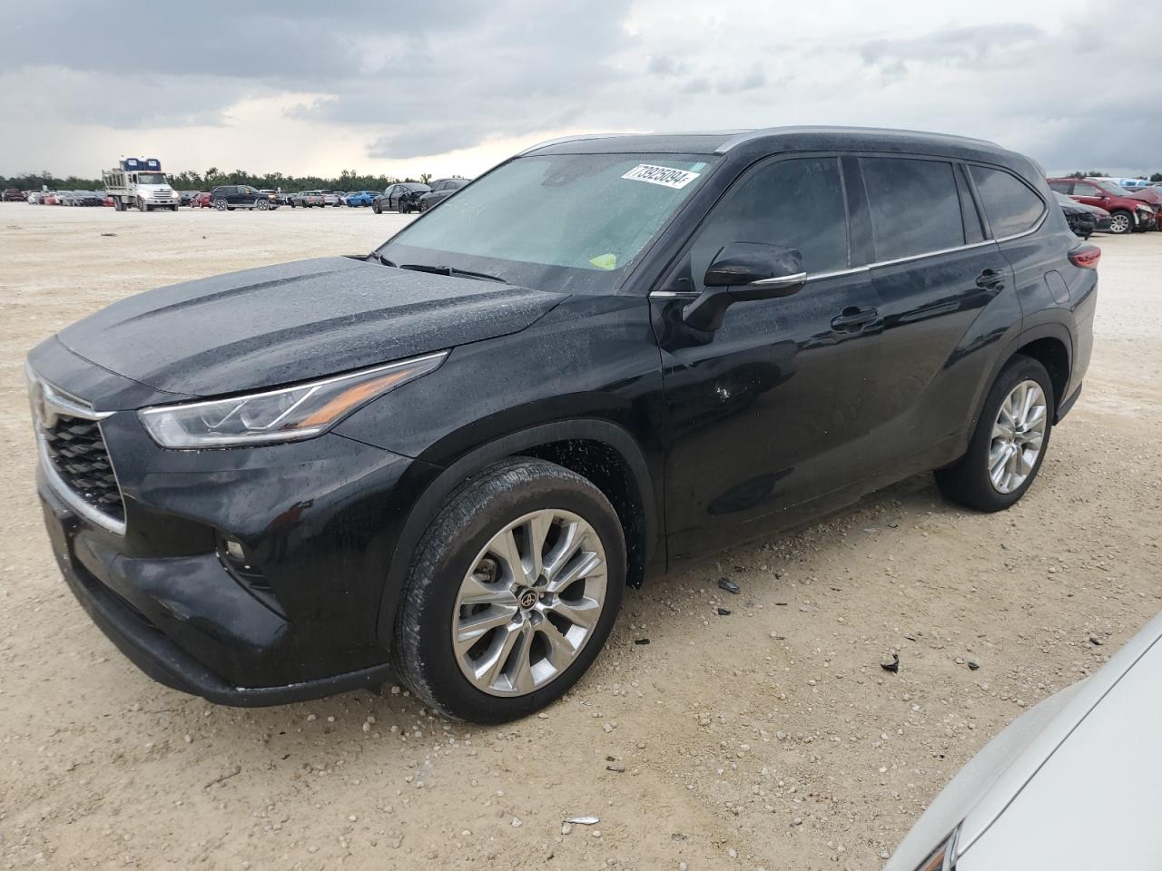 TOYOTA HIGHLANDER 2021